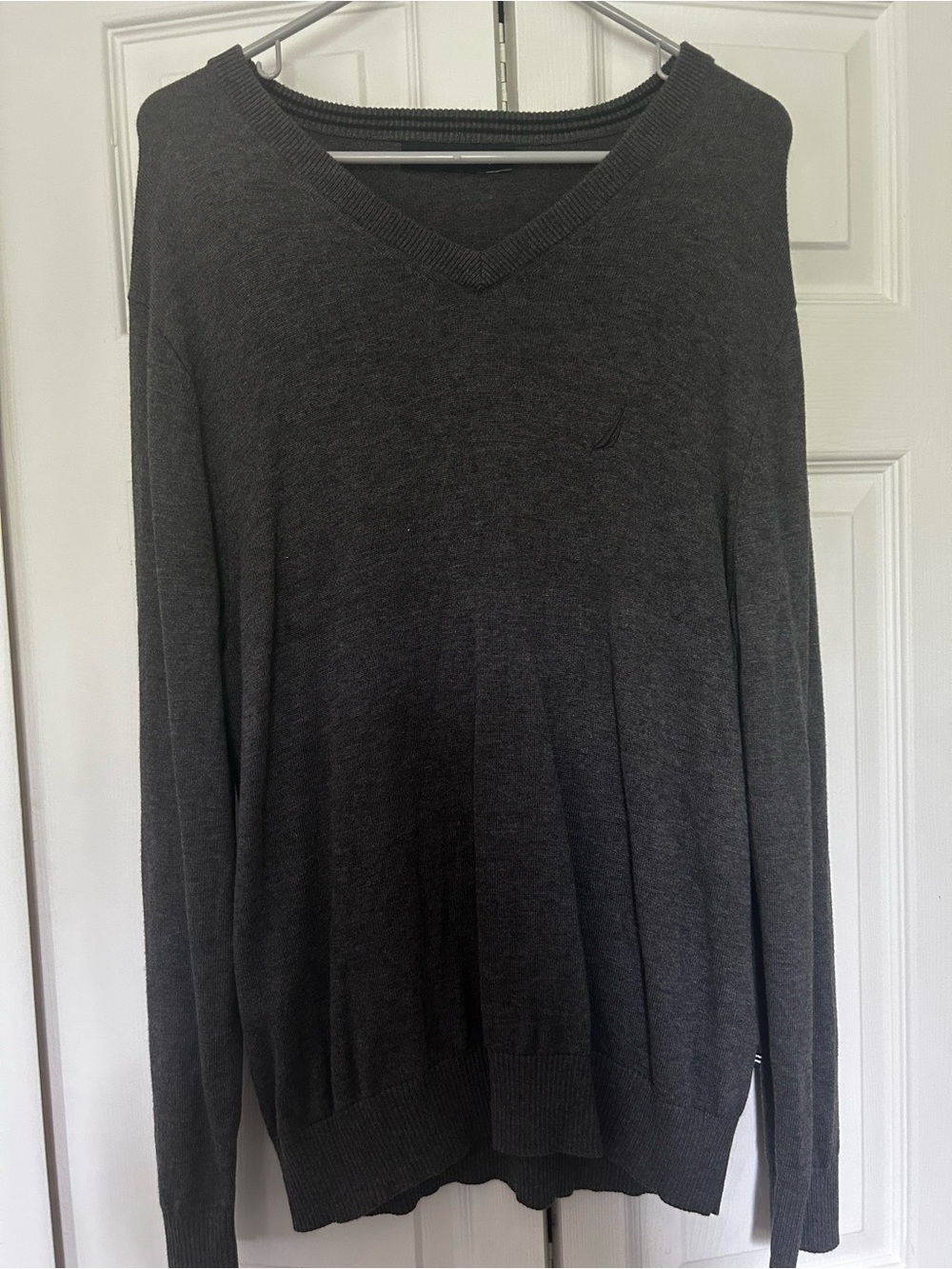 Nautica Men's Dark Gray V-Neck Pullover Sweater